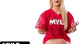 slimthick vic, wanna spill secrets in exclusive mylf interview?