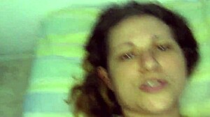 Woman leaves home for lover and records online