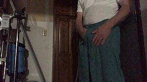 Want to see a gay rub? It's intense and passionate, full of action and desire!