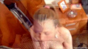 Jeg elsker at se den varme 18+ Andy få dyb anal knep i cowgirl og doggystyle