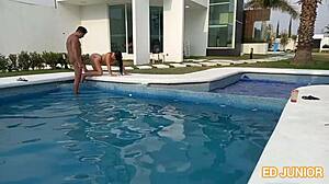 Day off for Mexican producer recording content