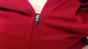 Pissing With Open Pussy