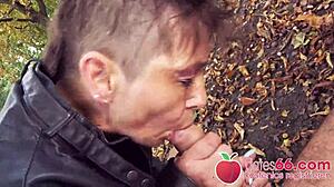 Čudna nemška babica Rubina obvlada velik kurac na prostem.