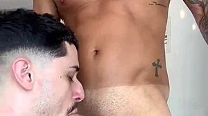 Amateur Gay Guy Takes Big Cock in Kitchen Anal