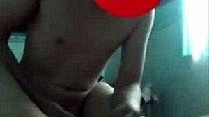 ban tinh vao mat em 😍