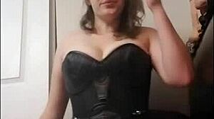 jane judge in self bondage, giving jerk off instructions pov 😈