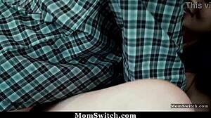 Bella Rossi a Lexi Luna žádají, aby nevlastní synové teď spojili