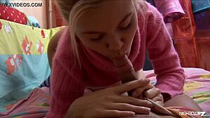 Blonde Teen 18+ Fucks Her Horny Boyfriend 😊