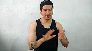 I convinced my married friend to suck my 20cm cock at work.