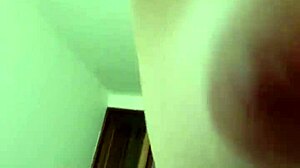 my new study partner estefi invites me to her new apartment