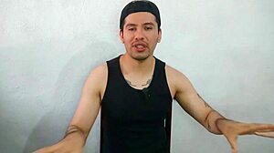 I convinced my married friend to suck my 20cm cock at work.