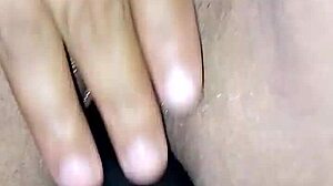 Estoy jugando con mi esposa latina de manera intensa en video amateur. Es homemade 😉