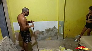 Seduce the bricklayer hired by my husband for home work