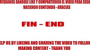 無垢な継娘が遊んでいる間に俺のチンポを彼女のお尻に擦りつける