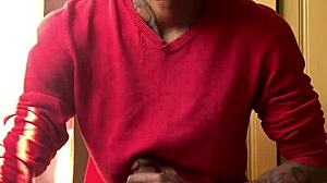 brazilian ebony smoking fetish with oberon masturbation scene.