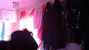 Canadian Slut Sucks Deepthroat For Jizz