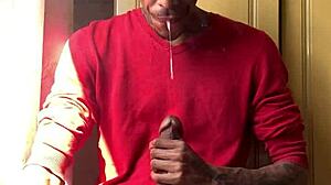 brazilian ebony smoking fetish with oberon masturbation scene.