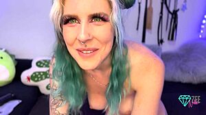 nikki zee's anal training session