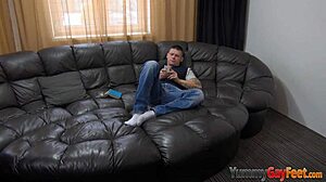 Twink gets his feet worshipped in high definition fetish