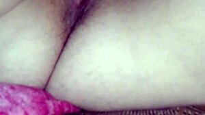 Milf Slut Devours Pussy In Wild Licking Session!