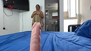 big masturbation session of this colombian slut in public outdoor