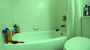 Angel lover enjoys relaxing shower bathing session with sexy latina vibe