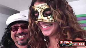 Novinha wife craves double penetration for intense climax.