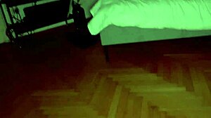 Dolly Dyson în DP intens cu dominație în trio.