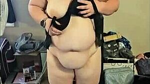 bbw shaking it to milkshake, wanna see more?