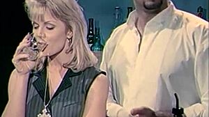 Hey, Porno Yıldızı Olivia’yı İzle, Vince Vouyer ile Vahşi Lezbiyen Grup Seksinde Götünden Sikişiyor