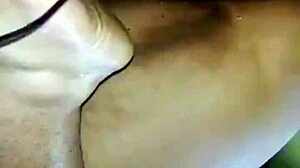 My first time squirting~