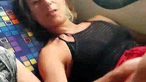 friend jerks me on train