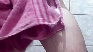 Taking a Bath with Intense Relaxation