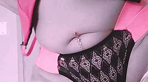 Fetish with the pussy of this petite blonde amateur getting wet