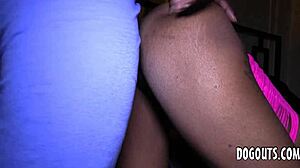Sensual slut gets creampie in ebony couple scene