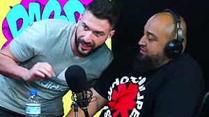 ela voltou novinha com peito gostoso bem safada