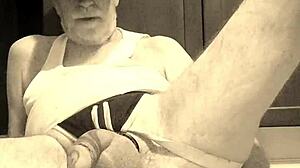 Thomas Odea's Monster Cock Masturbation!