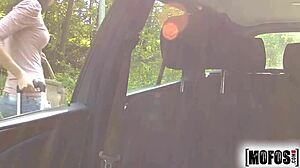 Mofos - Belle Claire - Εγκαταλελειμμένη 18άρα καυτή