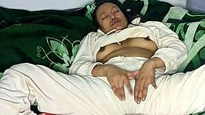 Blue Amateur Starts His Day With A Good Squirt Here On Xvideos 2024