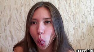 I love watching Ananta Shakti's fetish tongue sucking and licking that dildo.