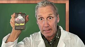 Μεγάλα καυλιά αρσενικών χτυπάνε στρογγυλά κωλάκια σε άγριο κάστινγκ