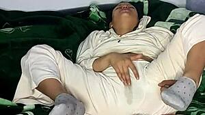 Blue Amateur Starts His Day With A Good Squirt Here On Xvideos 2024