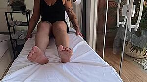 Married Woman Gets Tantric Massage Therapy