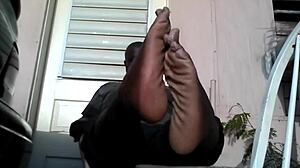 bear black master, do you need a slave to worship your big feet after work?