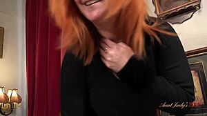 OMG, busty 56-årig rödhårig Melanie i het dejtkväll POV! 😍
