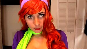 Daphne sucks for clues in roleplay