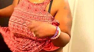 i squirt and masturbate to orgasm outdoors in public