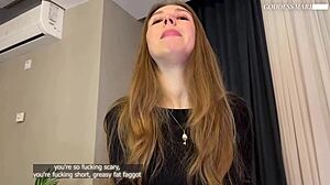 Встретил старую одноклассницу для унижения бета-лузера