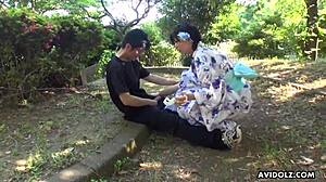 ねえ、日本人モデル咲乃あおやまの無修正アクション見たい？