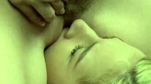 Sexe lesbien orgasmique avec Sophia Lux et Jill Kassidy !